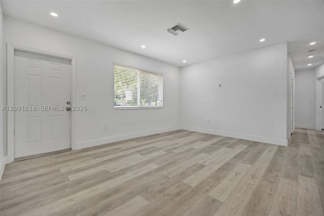 1401 NE 152nd St, North Miami Beach, FL 33162