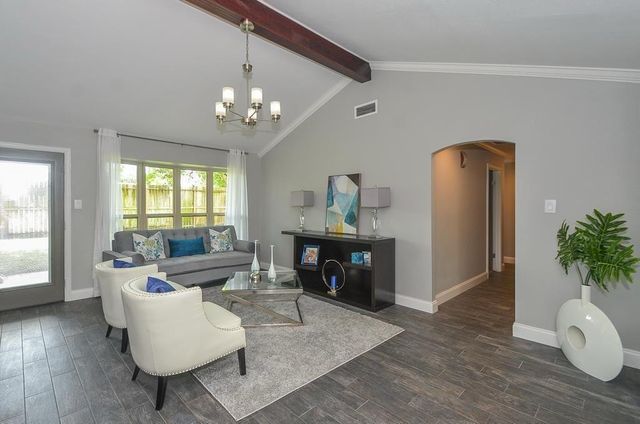 867 Carlingford Lane, Houston, TX 77079