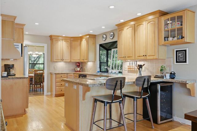 116 Rock Canyon Ct, Folsom, CA 95630