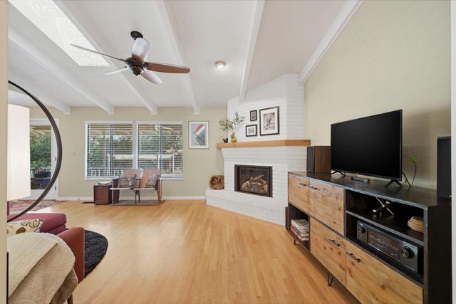 116 Rock Canyon Ct, Folsom, CA 95630