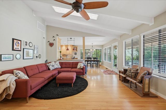 116 Rock Canyon Ct, Folsom, CA 95630