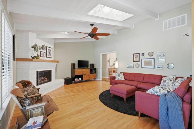 116 Rock Canyon Ct, Folsom, CA 95630