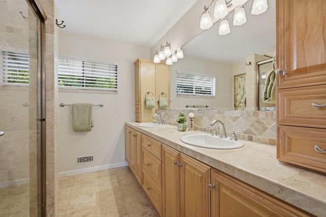116 Rock Canyon Ct, Folsom, CA 95630