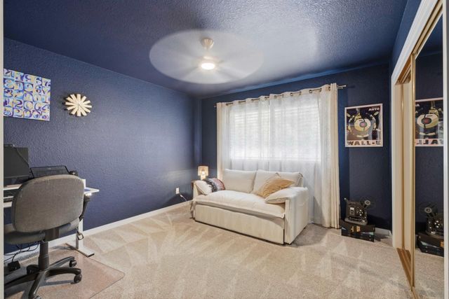 116 Rock Canyon Ct, Folsom, CA 95630