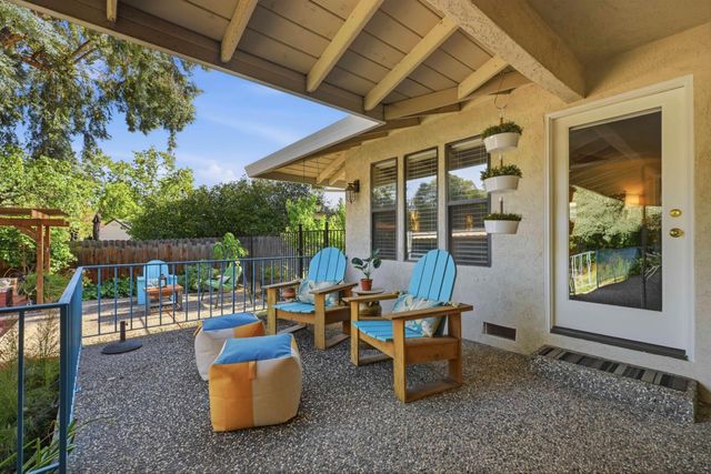 116 Rock Canyon Ct, Folsom, CA 95630