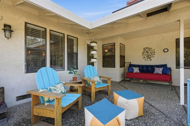116 Rock Canyon Ct, Folsom, CA 95630