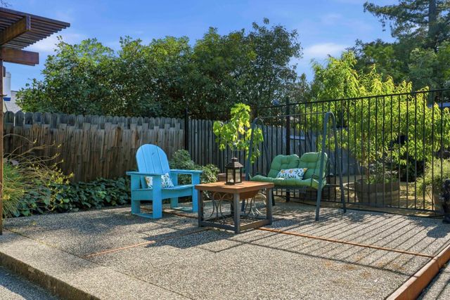 116 Rock Canyon Ct, Folsom, CA 95630
