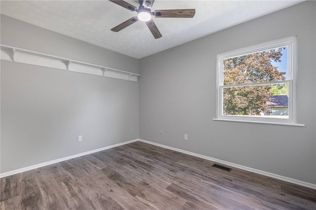 23 Pam Drive, Franklin, OH 45005