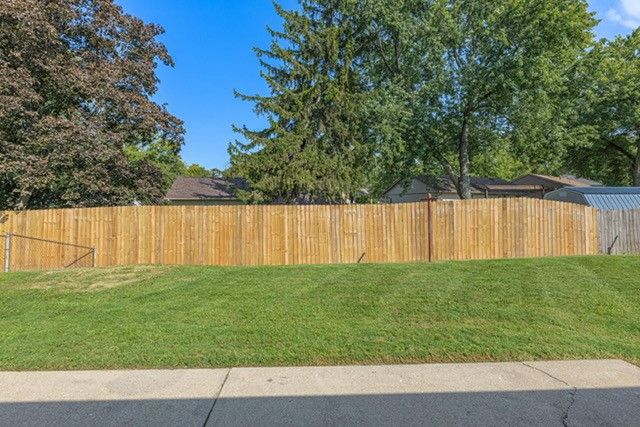 23 Pam Drive, Franklin, OH 45005
