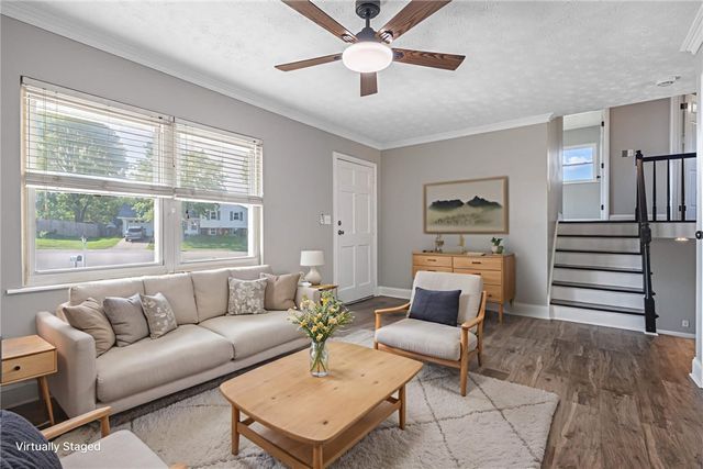 23 Pam Drive, Franklin, OH 45005