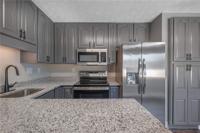 23 Pam Drive, Franklin, OH 45005