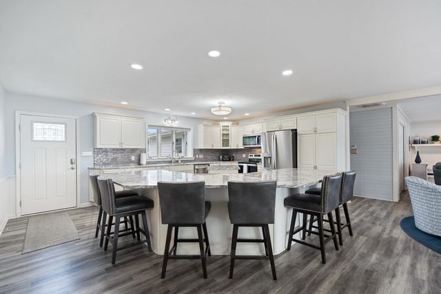 58 EMS T17A Lane, Leesburg, IN 46538