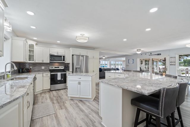 58 EMS T17A Lane, Leesburg, IN 46538