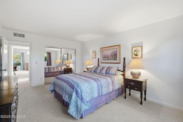 955 S Camino Del Monte, Green Valley, AZ 85614