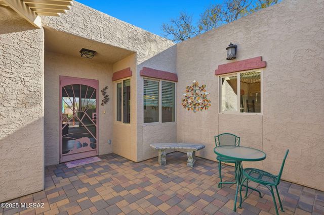 955 S Camino Del Monte, Green Valley, AZ 85614