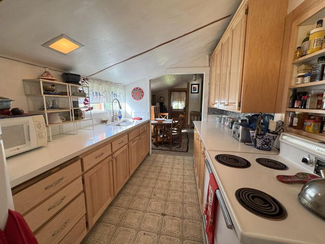 24795 Long Street, Fall River Mills, CA 96028
