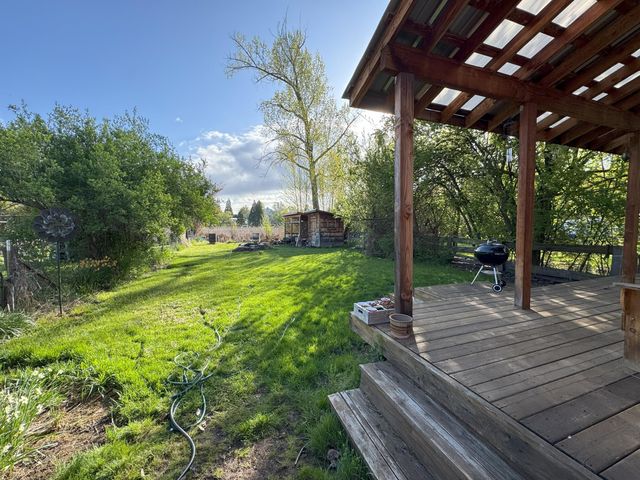 24795 Long Street, Fall River Mills, CA 96028