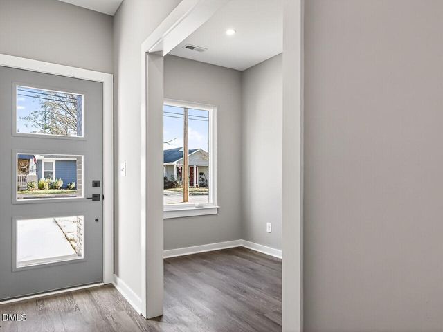 1523 Sunrise Avenue, Raleigh, NC 27608