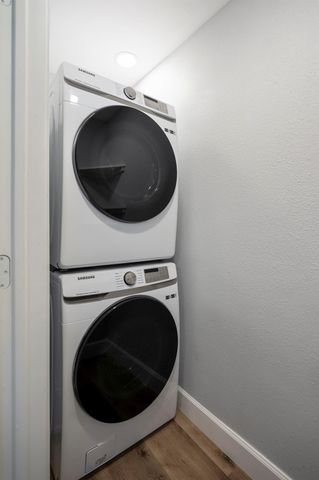 3814 Seabrook Street, Houston, TX 77021