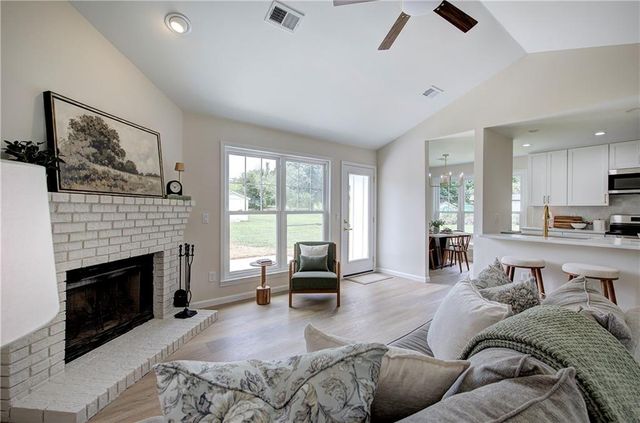 516 Brown Farm Road SW, Cartersville, GA 30120