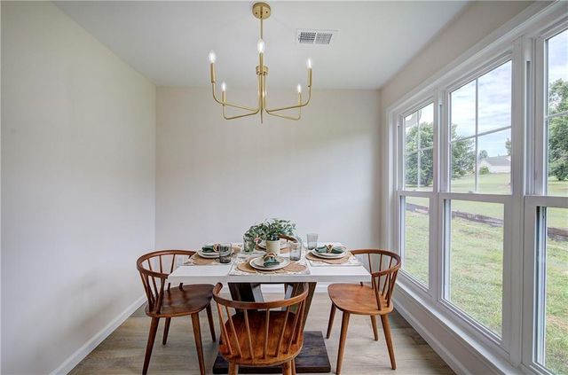 516 Brown Farm Road SW, Cartersville, GA 30120