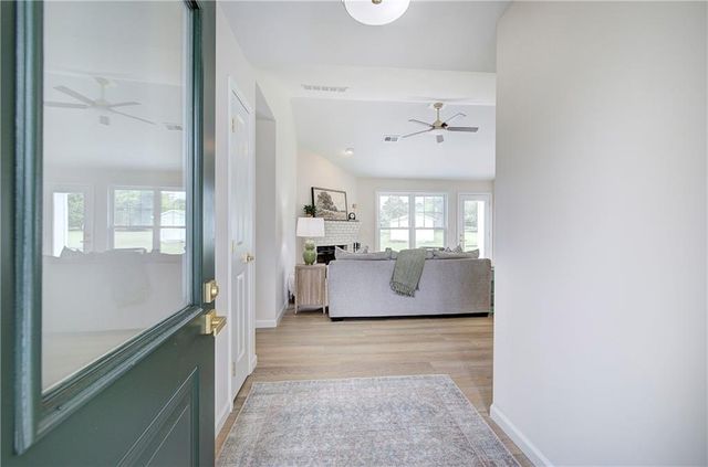 516 Brown Farm Road SW, Cartersville, GA 30120