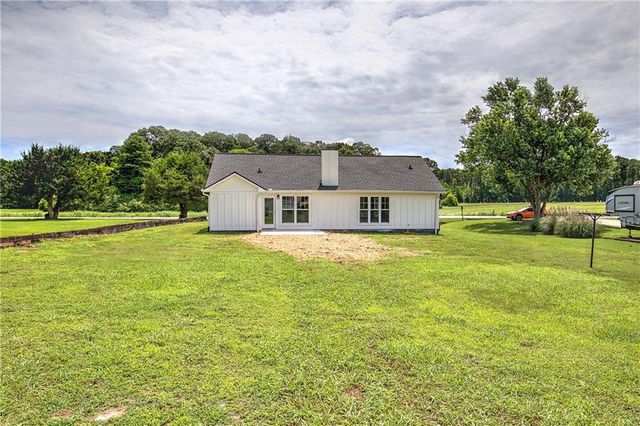 516 Brown Farm Road SW, Cartersville, GA 30120