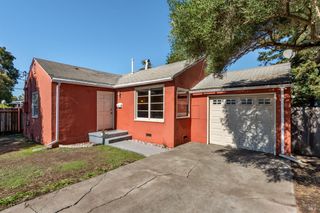 151 Earle St, Santa Rosa, CA 95407