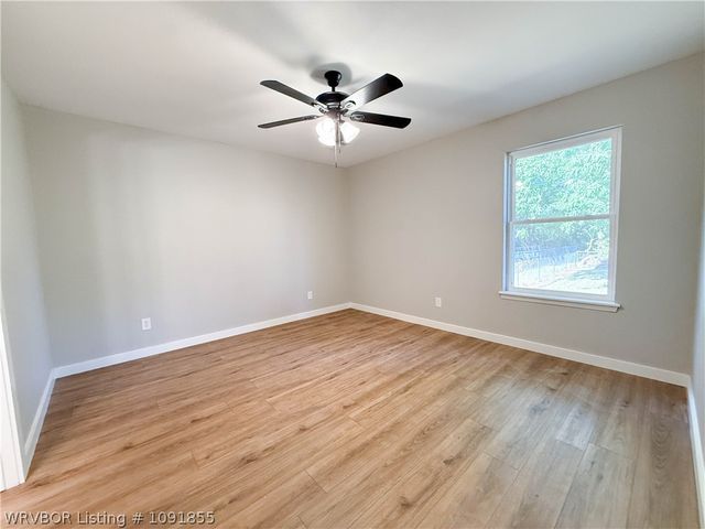 4112 S 16th Street, Fort Smith, AR 72901