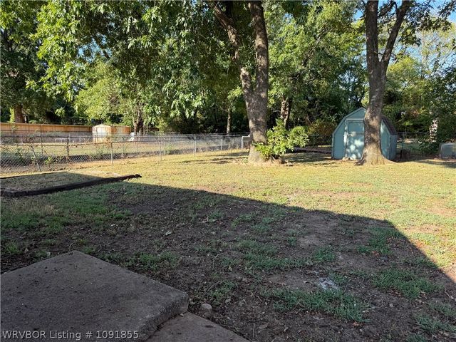 4112 S 16th Street, Fort Smith, AR 72901