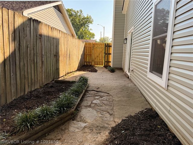 4112 S 16th Street, Fort Smith, AR 72901