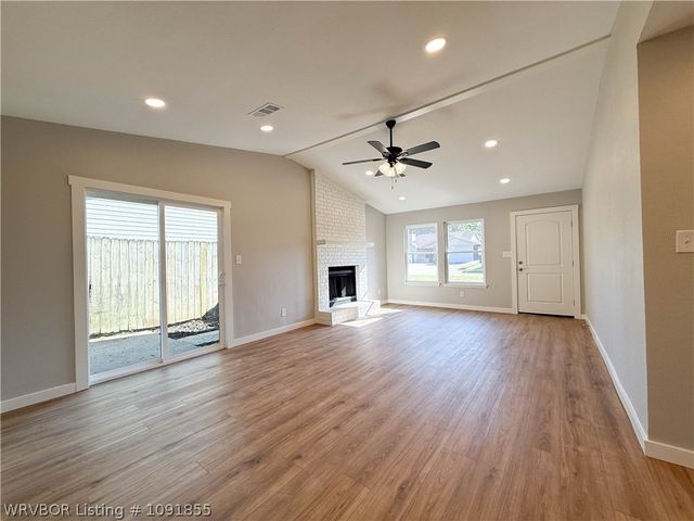 4112 S 16th Street, Fort Smith, AR 72901