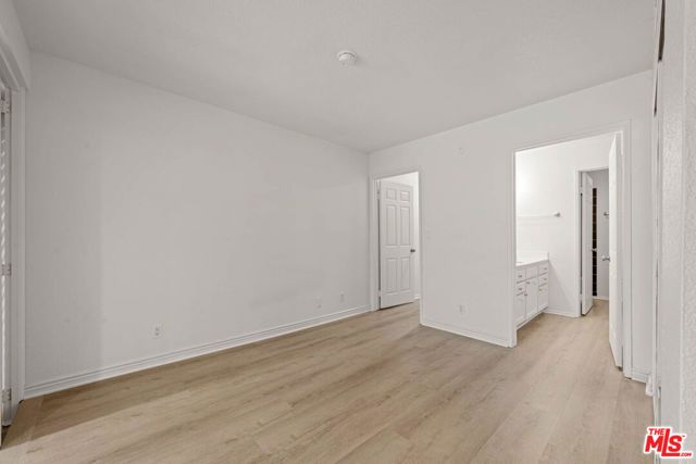 1355 N Sierra Bonita Avenue 203, West Hollywood, CA 90046