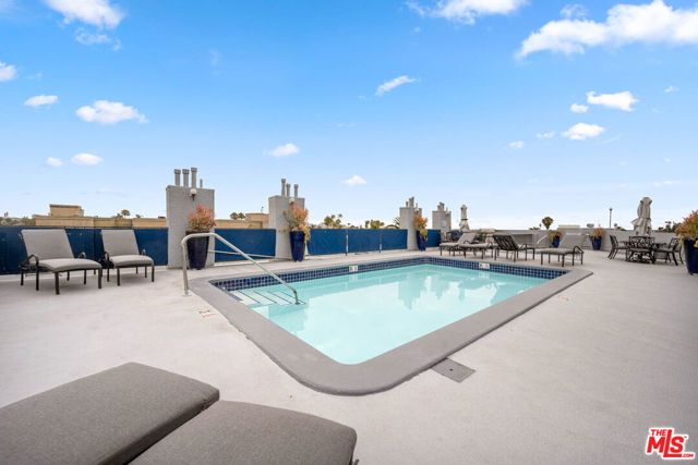 1355 N Sierra Bonita Avenue 203, West Hollywood, CA 90046