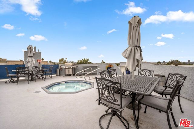 1355 N Sierra Bonita Avenue 203, West Hollywood, CA 90046