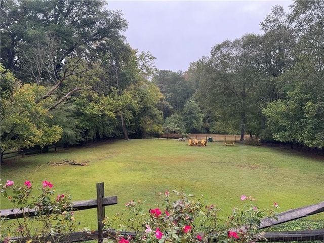 3200 Farmington, Vinings, GA 30339