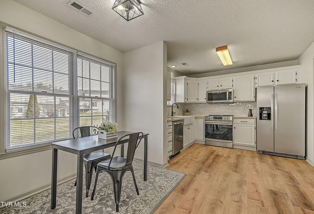 1725 West Lakeview Drive 62, Johnson City, TN 37601