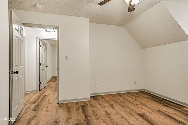 1725 West Lakeview Drive 62, Johnson City, TN 37601