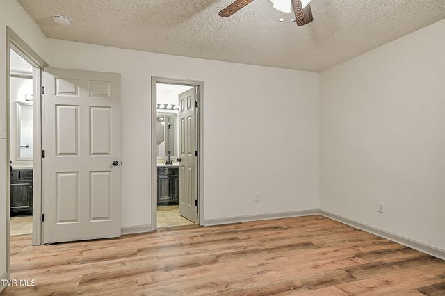 1725 West Lakeview Drive 62, Johnson City, TN 37601