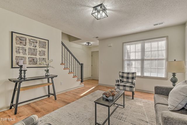 1725 West Lakeview Drive 62, Johnson City, TN 37601