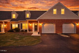 1725 West Lakeview Drive 62, Johnson City, TN 37601