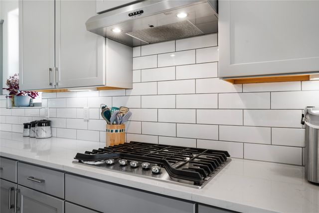 55 Via Orilla Dorado, Santa Fe, NM 87508