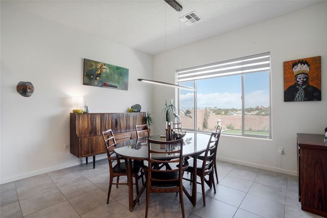 55 Via Orilla Dorado, Santa Fe, NM 87508