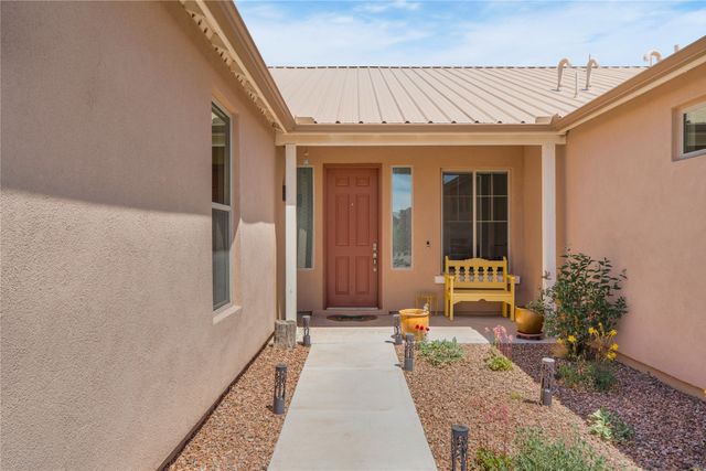 55 Via Orilla Dorado, Santa Fe, NM 87508