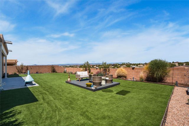 55 Via Orilla Dorado, Santa Fe, NM 87508