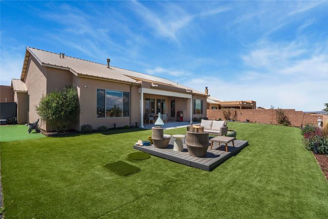 55 Via Orilla Dorado, Santa Fe, NM 87508