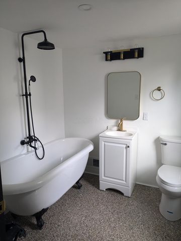 650 Salisbury Road, Columbus, OH 43204