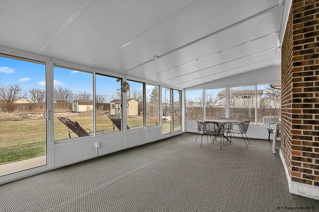 916 CHERRY ST, Cheyenne, WY 82007