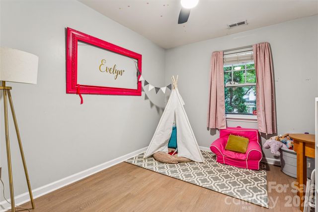 114 N Turner Avenue, Charlotte, NC 28216