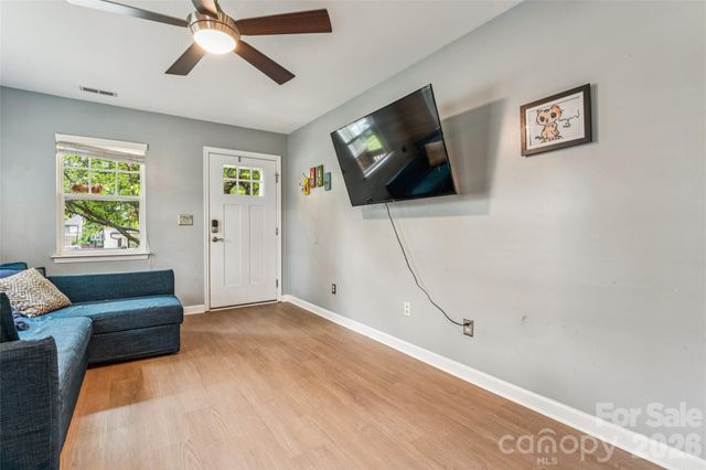 114 N Turner Avenue, Charlotte, NC 28216
